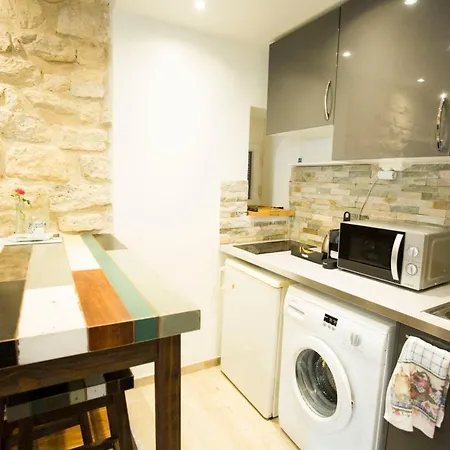 Appartamento Hostnfly - Modern Studio In The Heart Of The Latin Quarter *