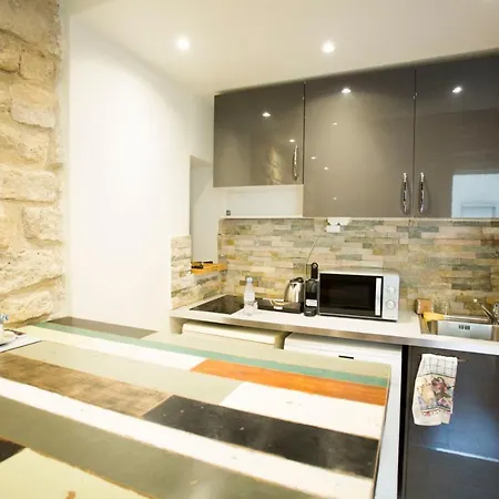 Appartamento Hostnfly - Modern Studio In The Heart Of The Latin Quarter *